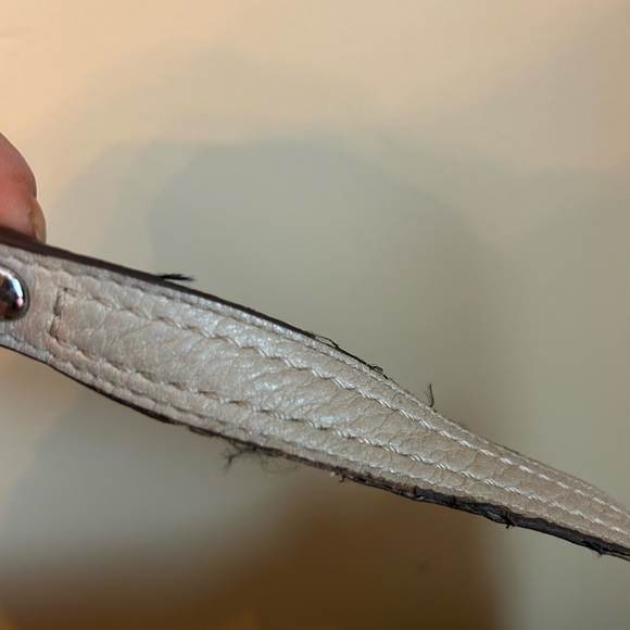 Coach Cream Leather Shoulder Bag - Picture 12 of 12